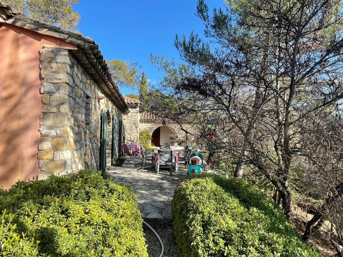Oustal Du Pic Saint Loup Hotel Exterior photo