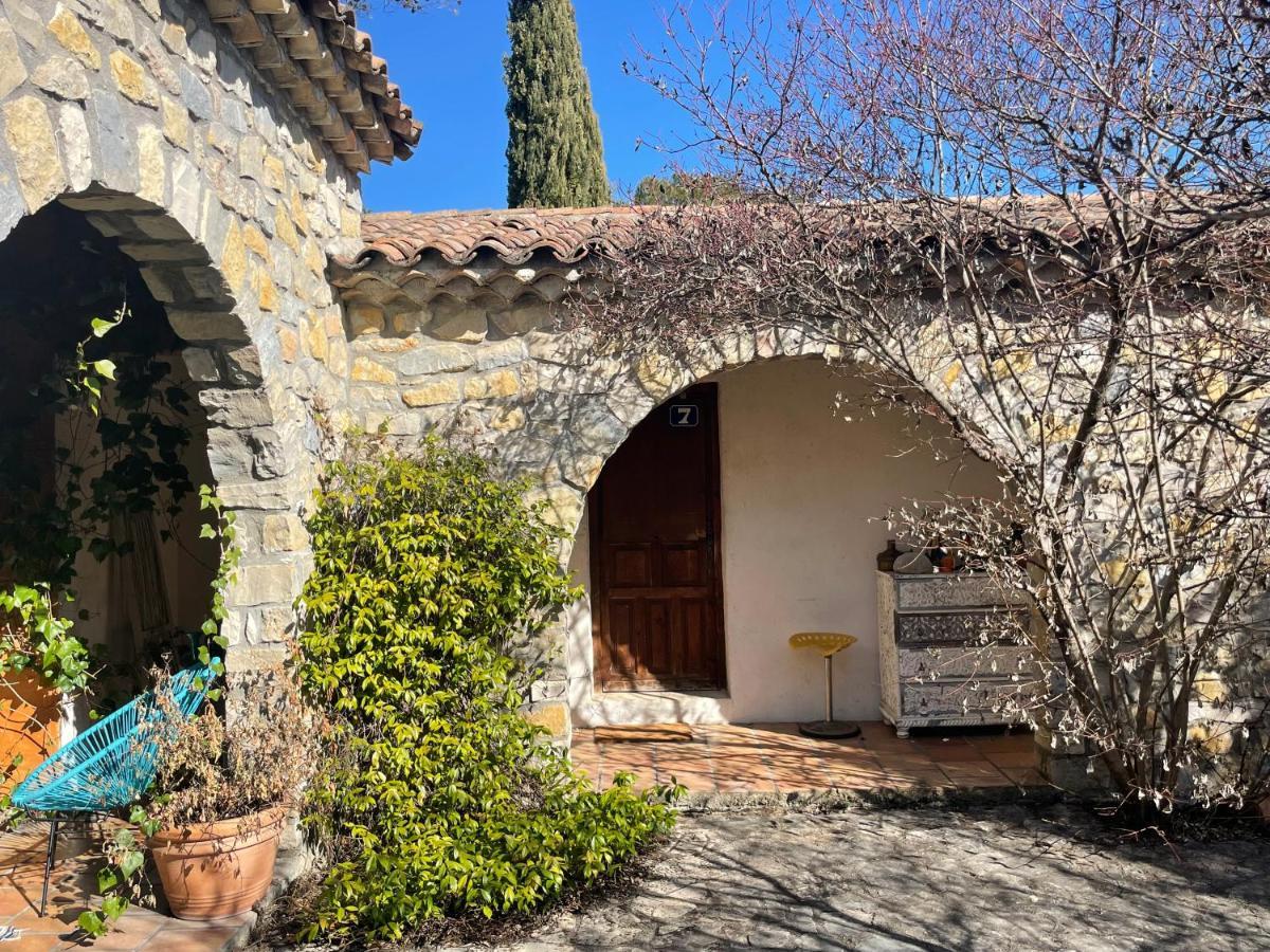 Oustal Du Pic Saint Loup Hotel Exterior photo